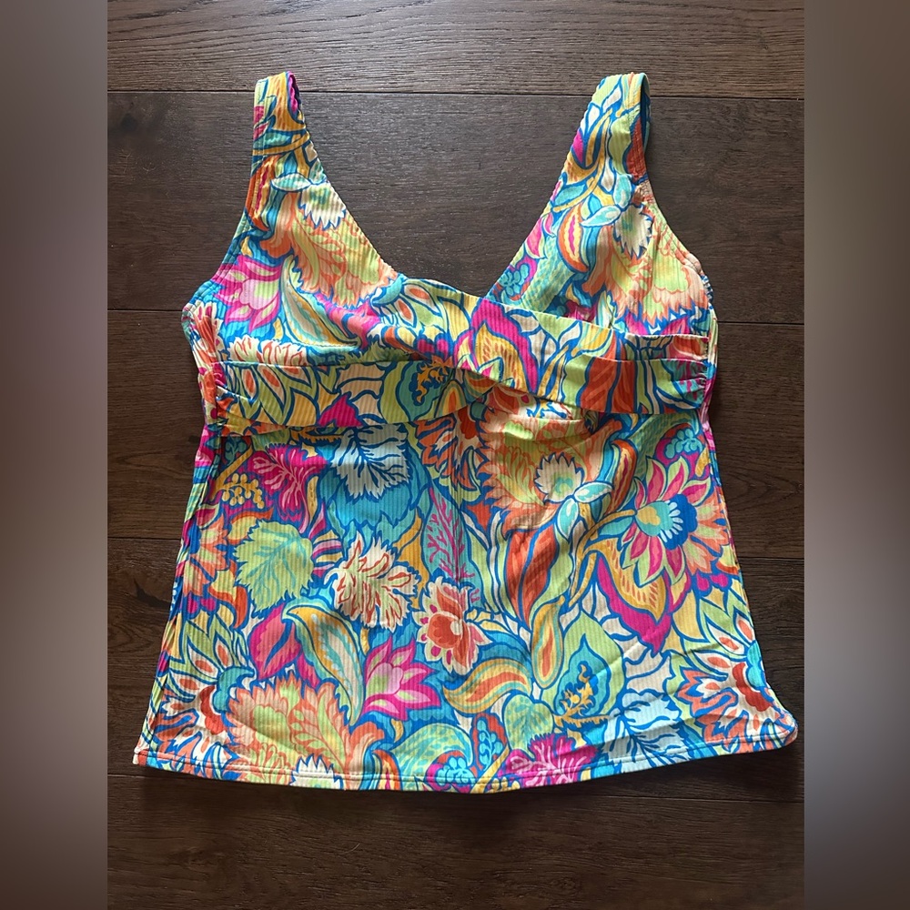 Sunsets Tankini swim top. XL/14/40D